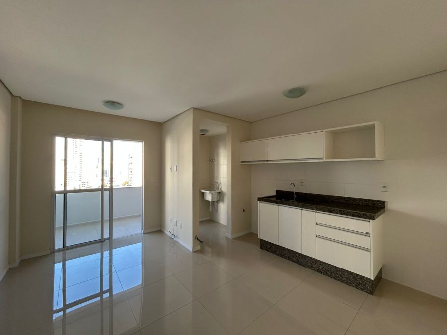 Apartamento - Aluguel - Centro - Itajaí - SC