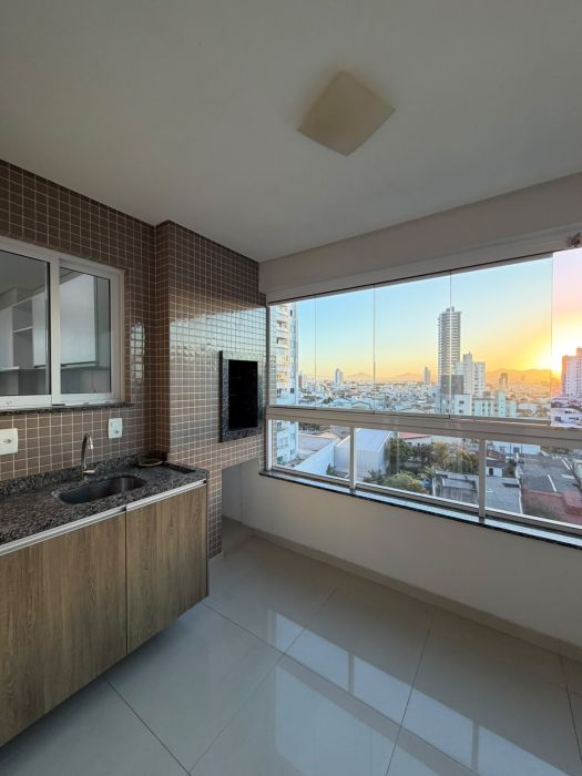 Apartamento - Aluguel - Vila Oper�ria - Itaja� - SC