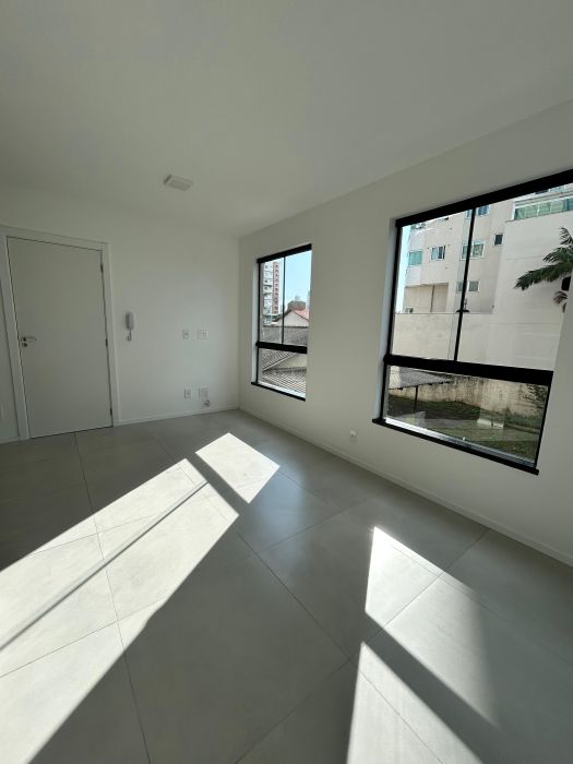Loft - Aluguel - Vila Oper�ria - Itaja� - SC