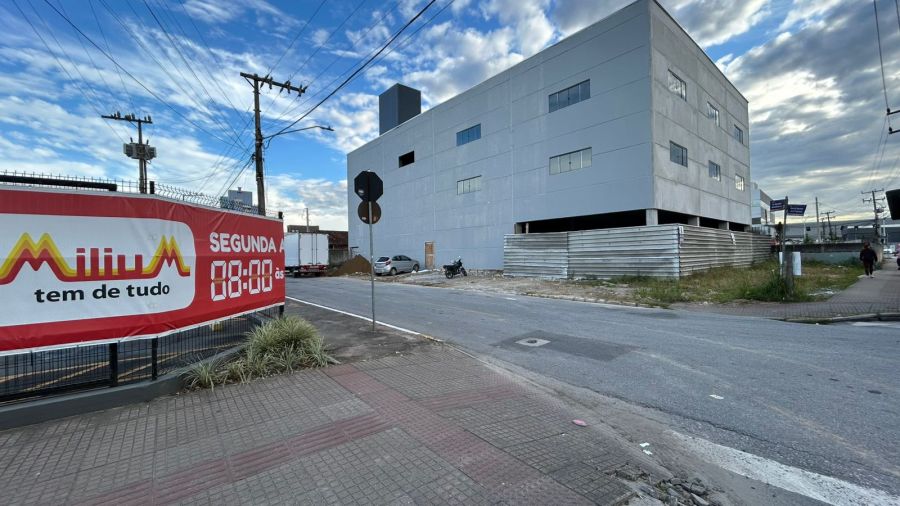Galp�o - Aluguel - Cordeiros - Itaja� - SC
