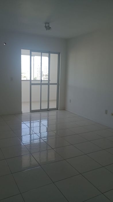 Apartamento - Aluguel - Vila Operária - Itajaí - SC