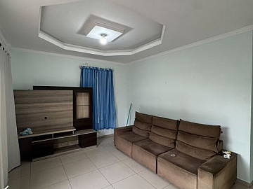 Apartamento com 01 Su�te + 02 Dormit�rios em Itaja�
