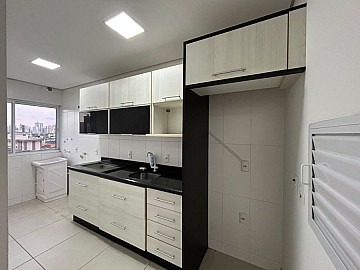 Apartamento com 01 Su�te + 01 Dormit�rio no S�o Jo�o