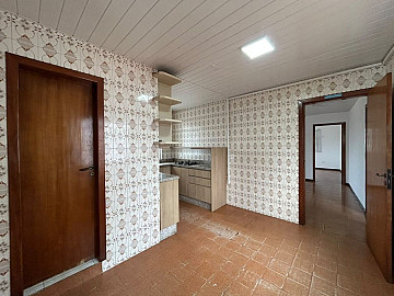 Apartamento com 02 Dormit�rios no S�o Jo�o