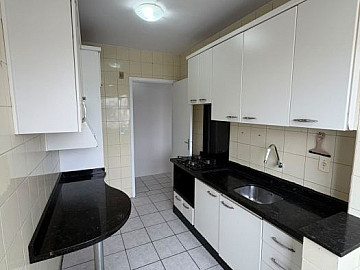 Apartamento com 02 Dormit�rios no S�o Jo�o