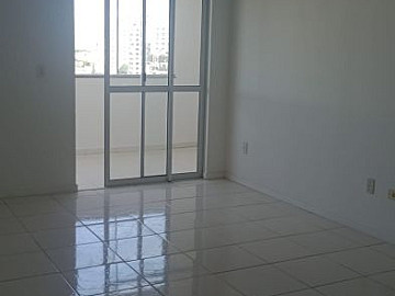 Apartamento com 01 Su�te + 02 Dormit�rios no Vila Oper�ria