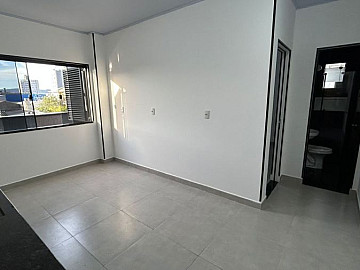 Apartamento com 01 Dormit�rio no Bairro Cordeiros