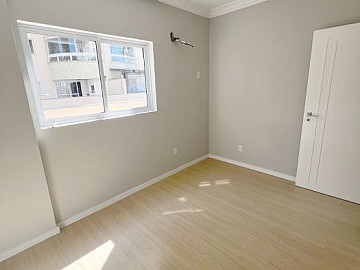 APARTAMENTO DIFERENCIADO COM �REA EXTERNA NO S�O JUDAS � OPO