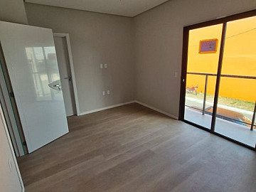 SOBRADO NOVO � VENDA | BAIRRO S�O JO�O - ITAJA�/SC