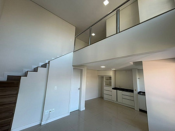 Apartamento Duplex com 01 Su�te no Ressacada